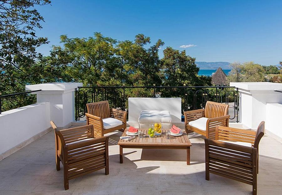 Mitsis Galini Hotel Kamena Vourla Ngoại thất bức ảnh A balcony