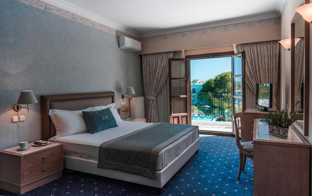 Mitsis Galini Hotel Kamena Vourla Ngoại thất bức ảnh
