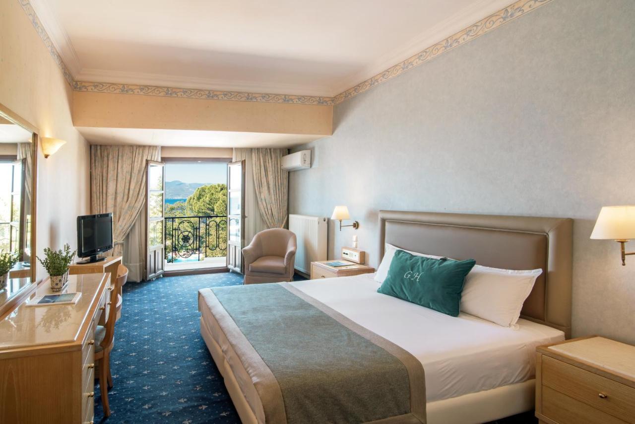 Mitsis Galini Hotel Kamena Vourla Ngoại thất bức ảnh